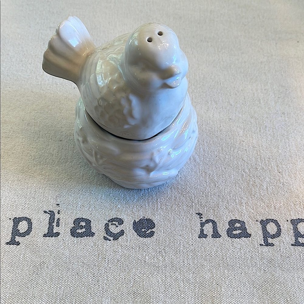 White Ceramic Bird and Nest Salt Shaker